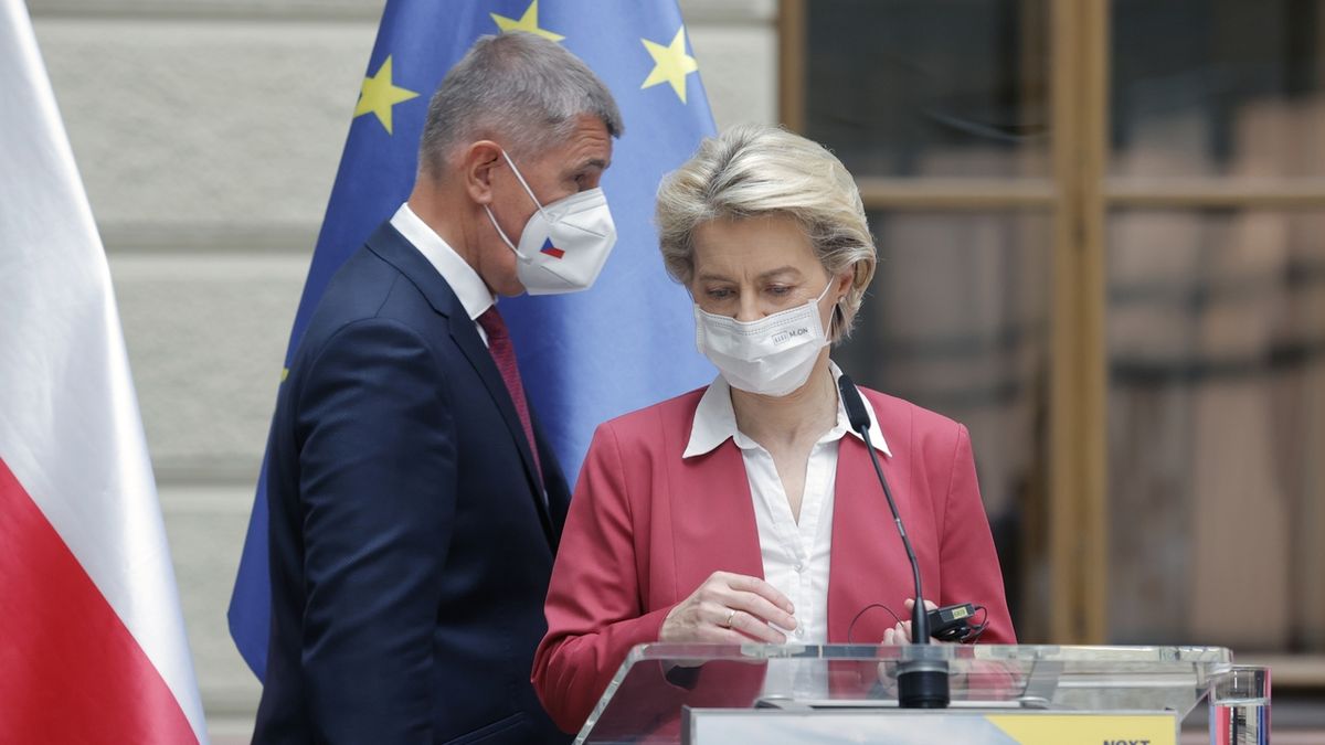Brusel varuje Česko před možným pozastavením dotací